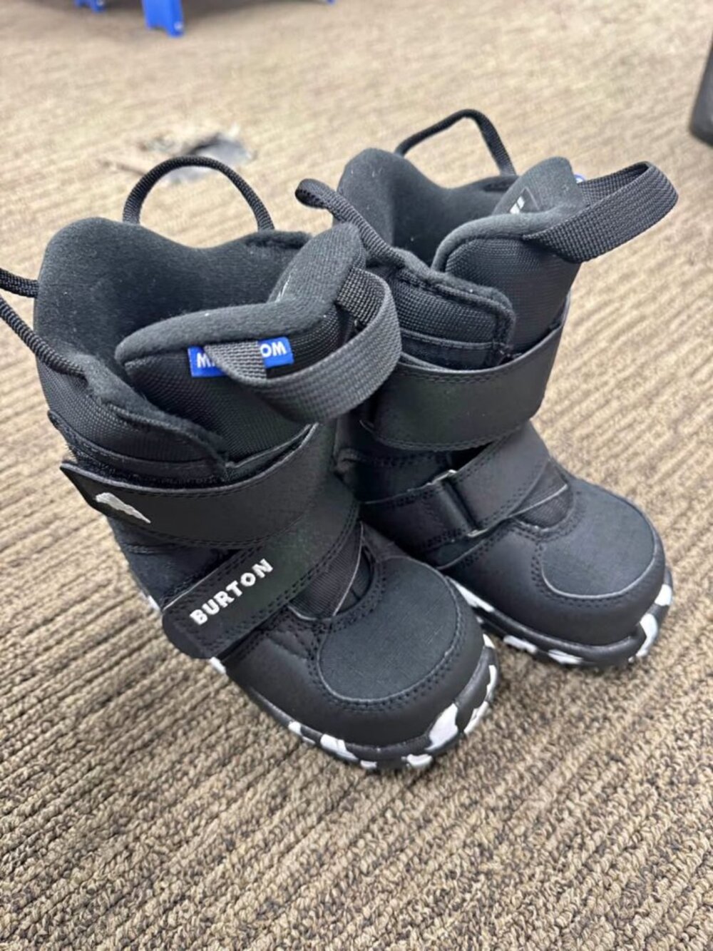 Burton Snowboarding Boots Little Kids sz 13y